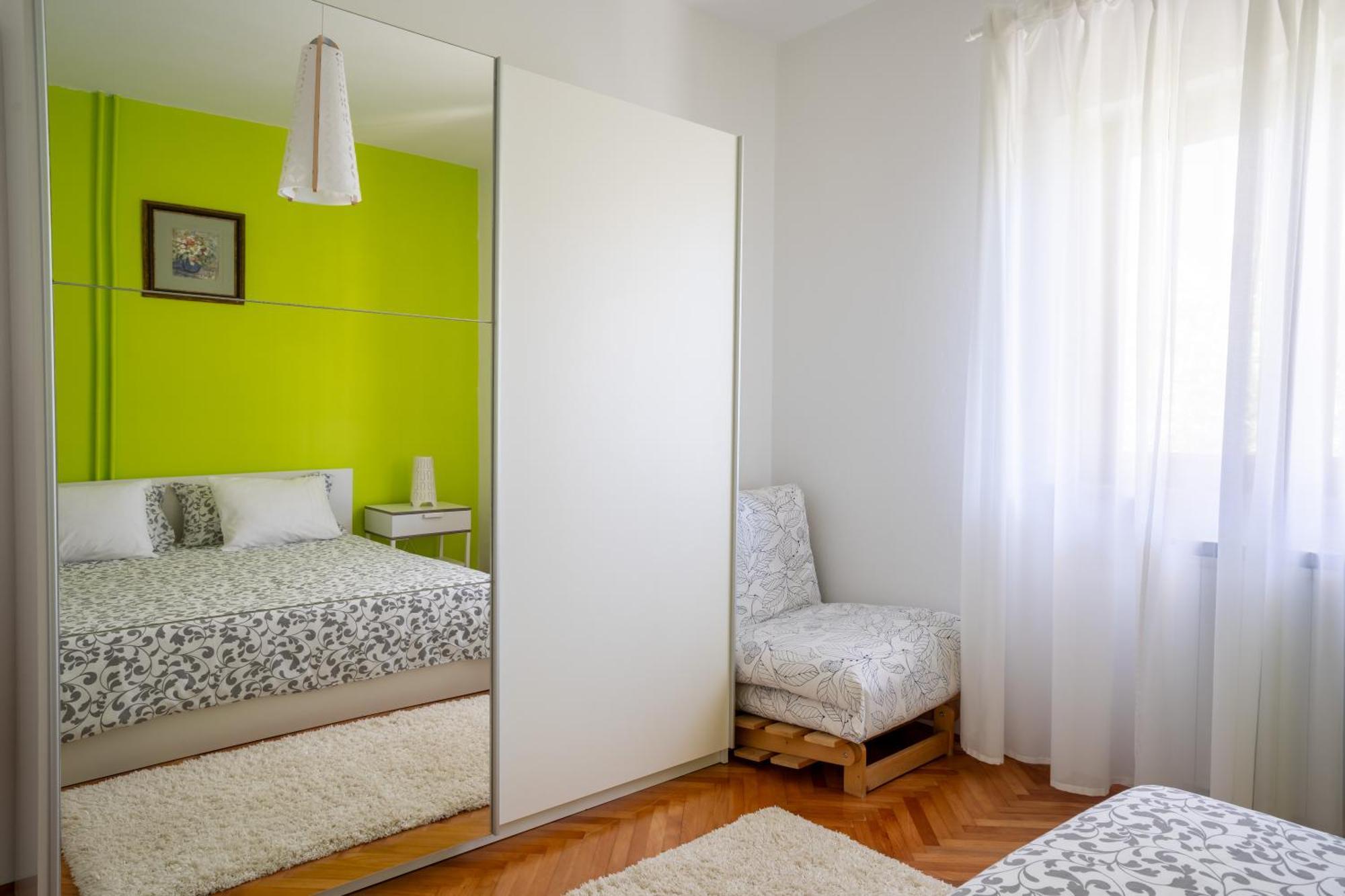 Apartments Maras Poreč Eksteriør bilde
