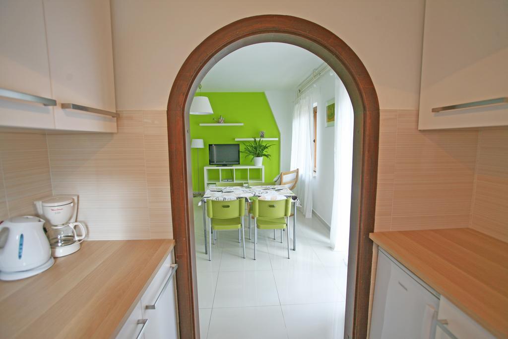 Apartments Maras Poreč Rom bilde