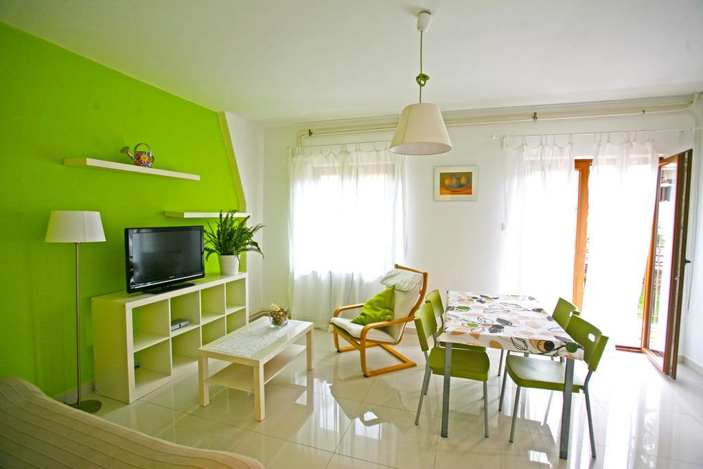 Apartments Maras Poreč Rom bilde